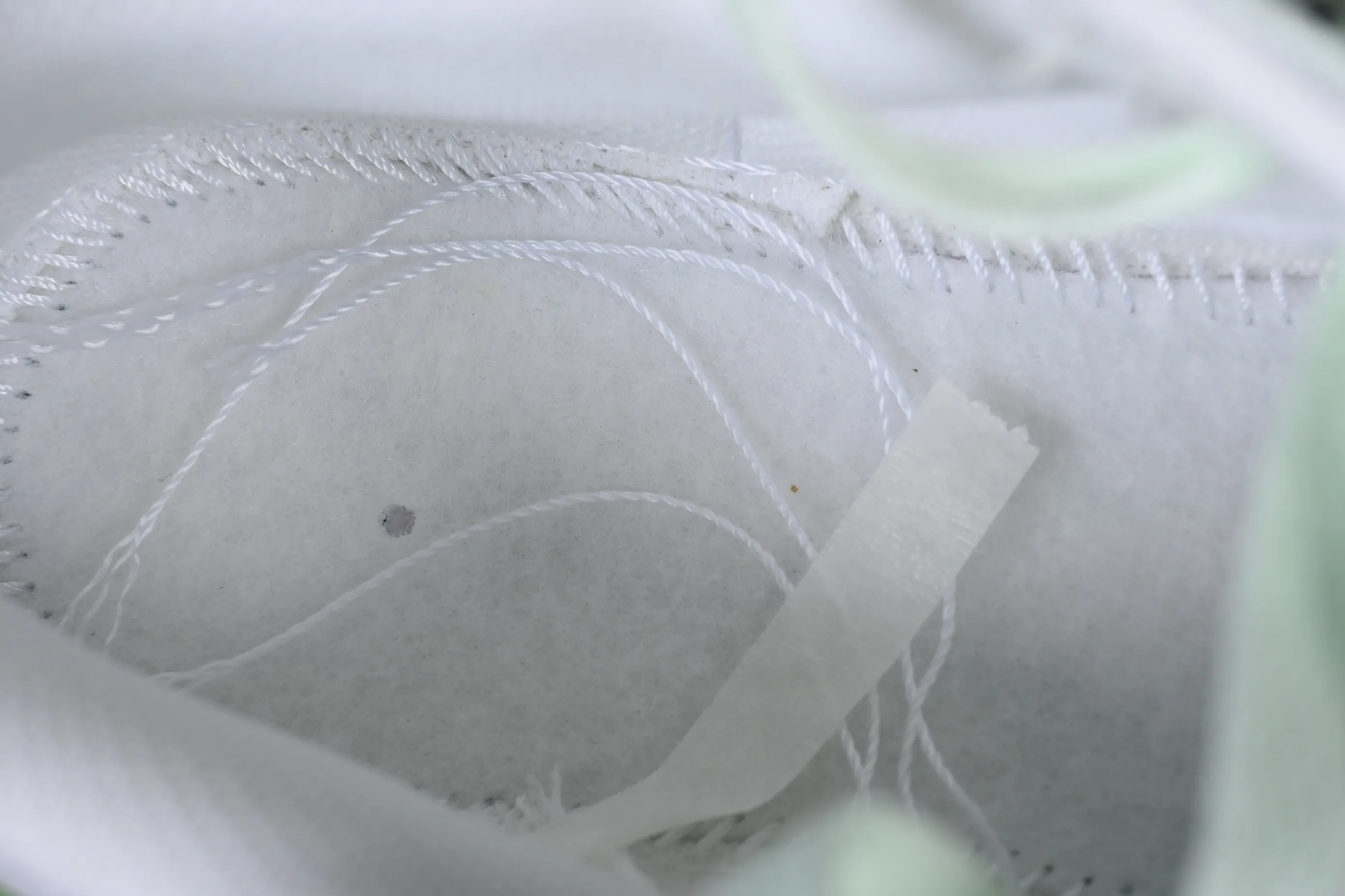 All categories Nk SB Dunk series Nk SB Dunk Low low-top sneakers J version Nk Dunk Low "White Mint" light green strap deconstruction SB smashed backboard fashion casual sneakers DN1431-102